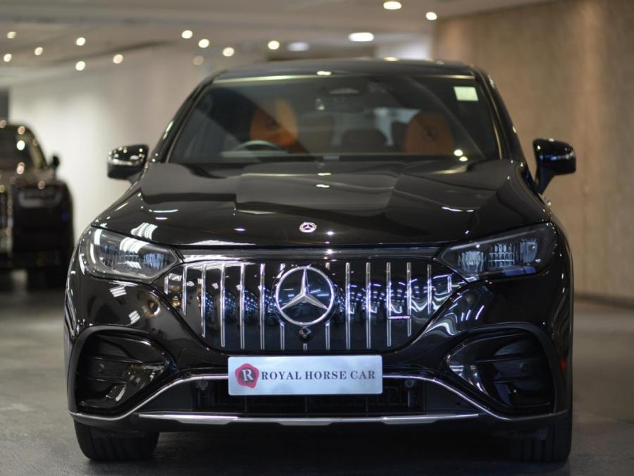 EQE SUV 350 4MATIC AMG LINE - Image 17