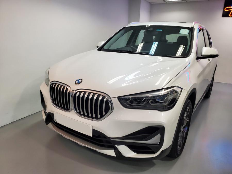 X1 SDRIVE18i XLINE - Image 5