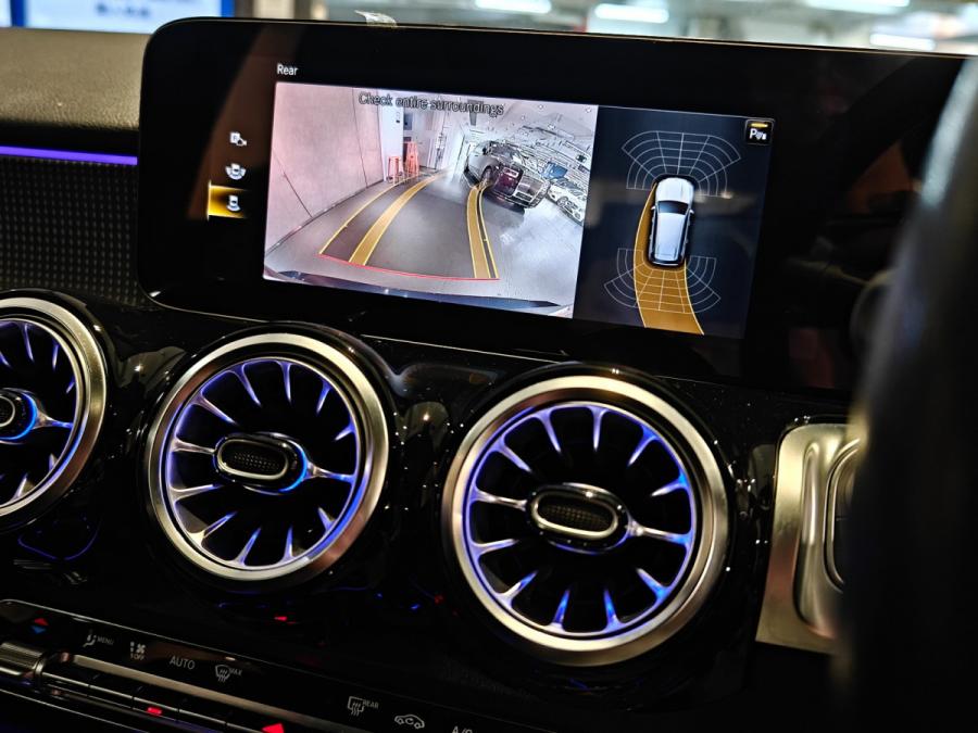 GLB250 4MATIC - Image 12