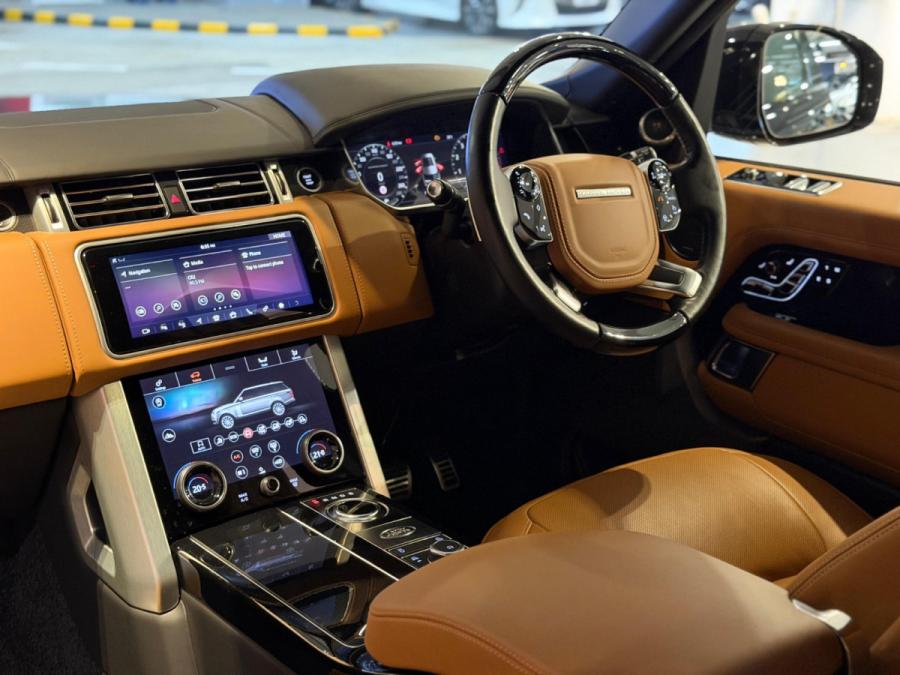 RANGE ROVER 5.0 V8 SC LWB AUTOBIOGRAPHY - Image 9