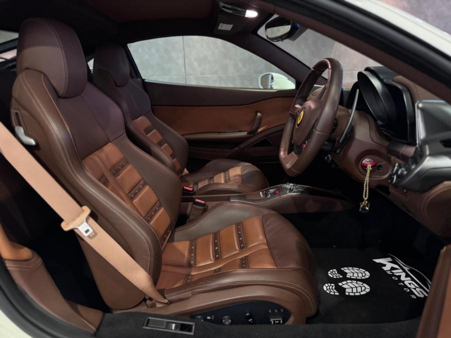 458 ITALIA - Image 4