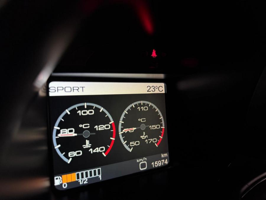 458 ITALIA - Image 6