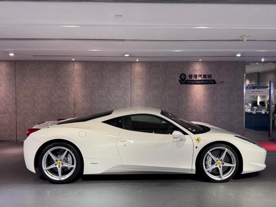 458 ITALIA - Image 3