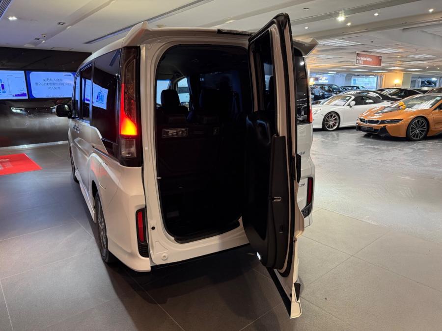 STEPWGN GEX e:HEV - Image 6