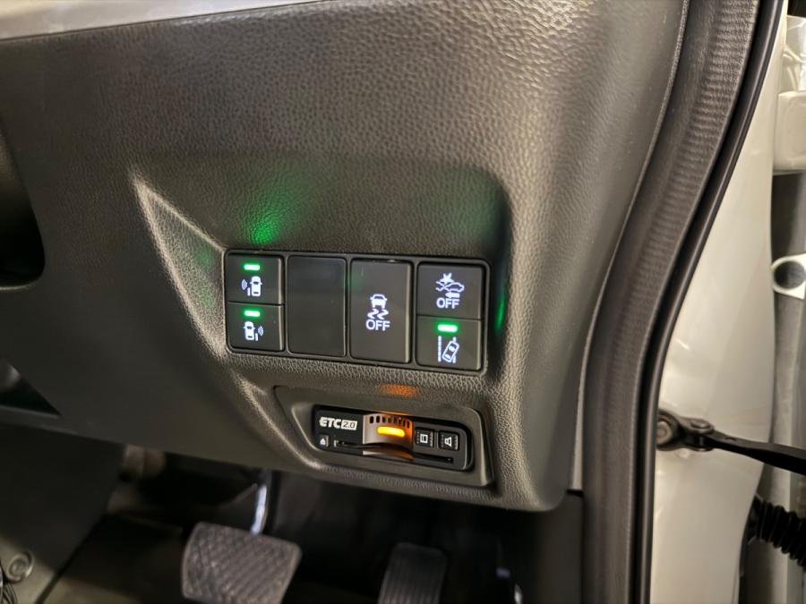 STEPWGN GEX e:HEV - Image 10