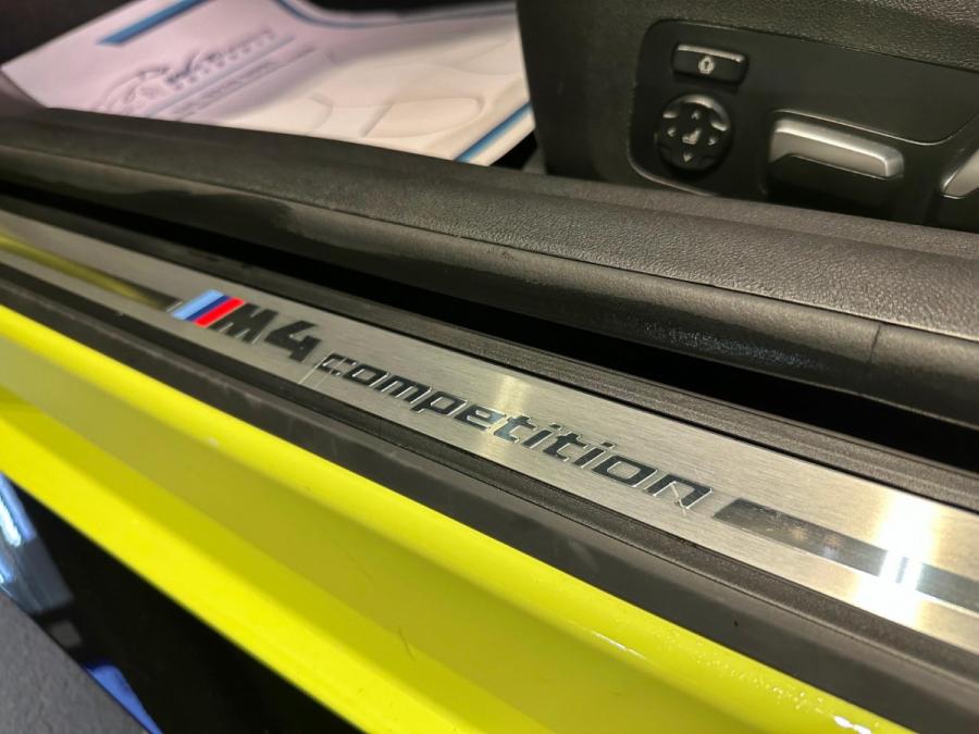 M4 COMPETITION COUPE - Image 12