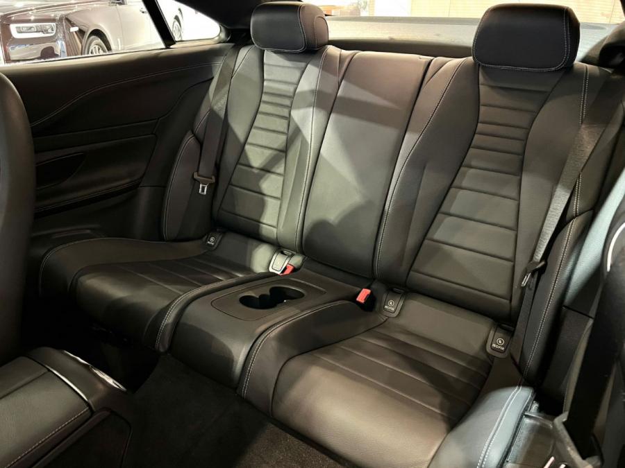 E200 COUPE AMG - Image 7