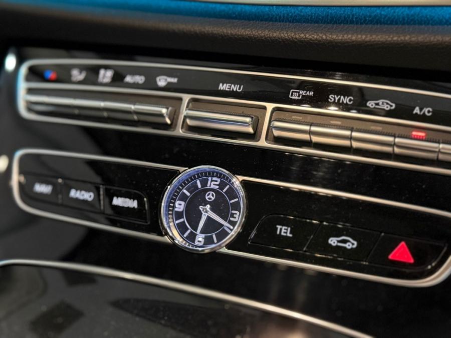 E200 AVANTGARDE - Image 6