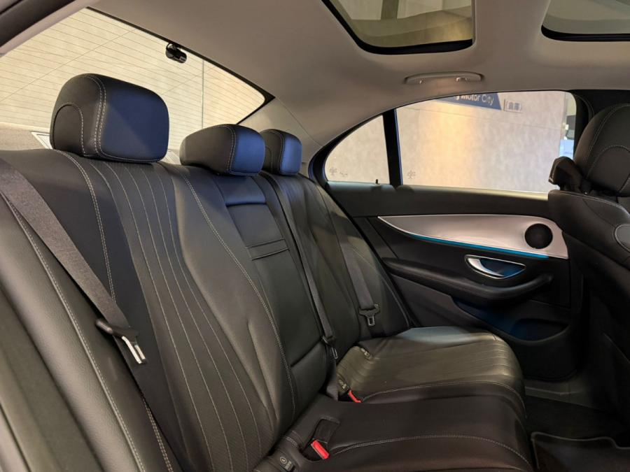 E200 AVANTGARDE - Image 3