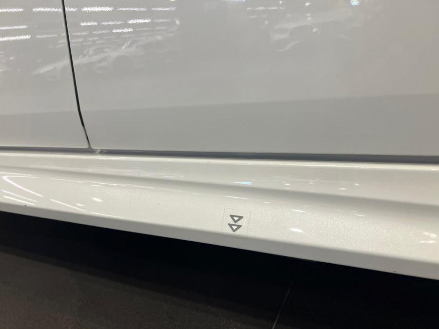 EX SPADA e:HEV BLACK STYLE - Image 4