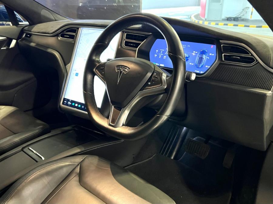 MODEL S 70D - Image 5
