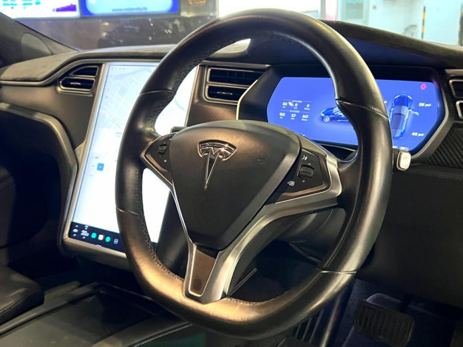 MODEL S 70D - Image 4