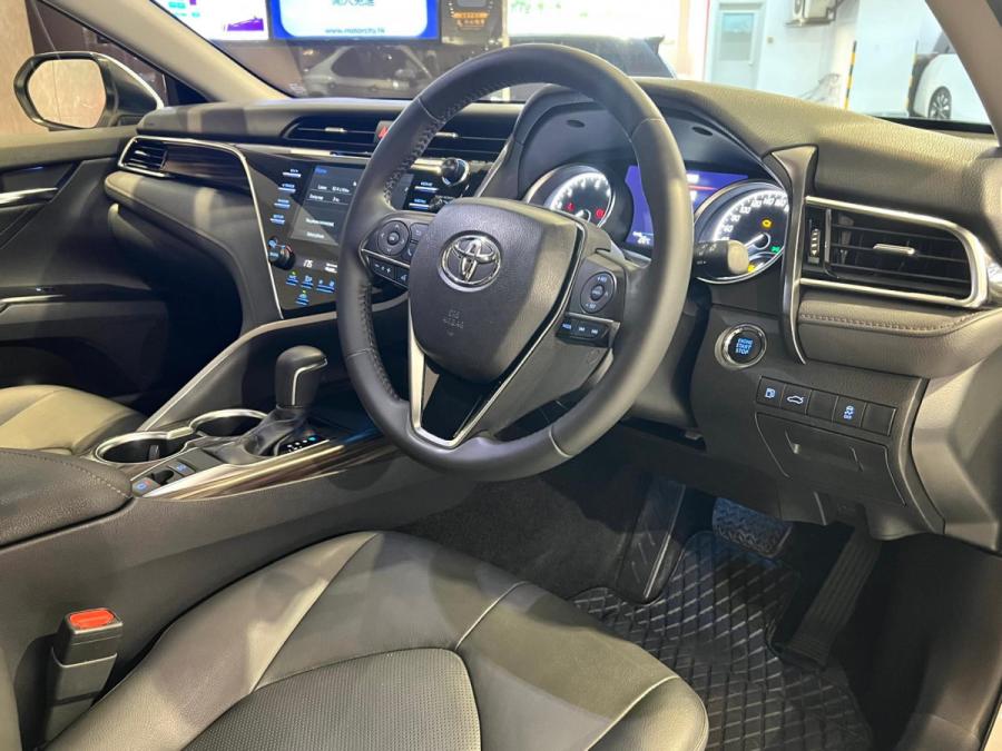 CAMRY 2.5 DELUXE - Image 3