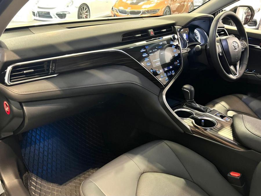 CAMRY 2.5 DELUXE - Image 6