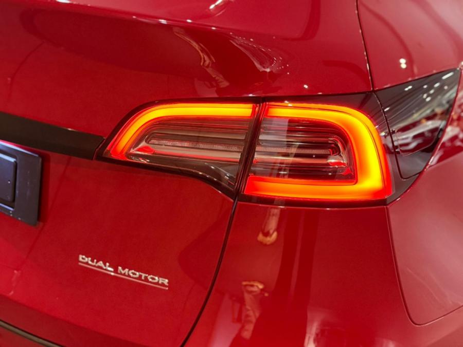 MODEL Y PERFORMANCE DUAL MOTOR - Image 12