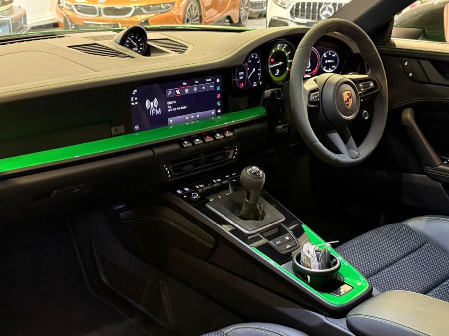 911 Carrera T 992.1 Manual - Image 3