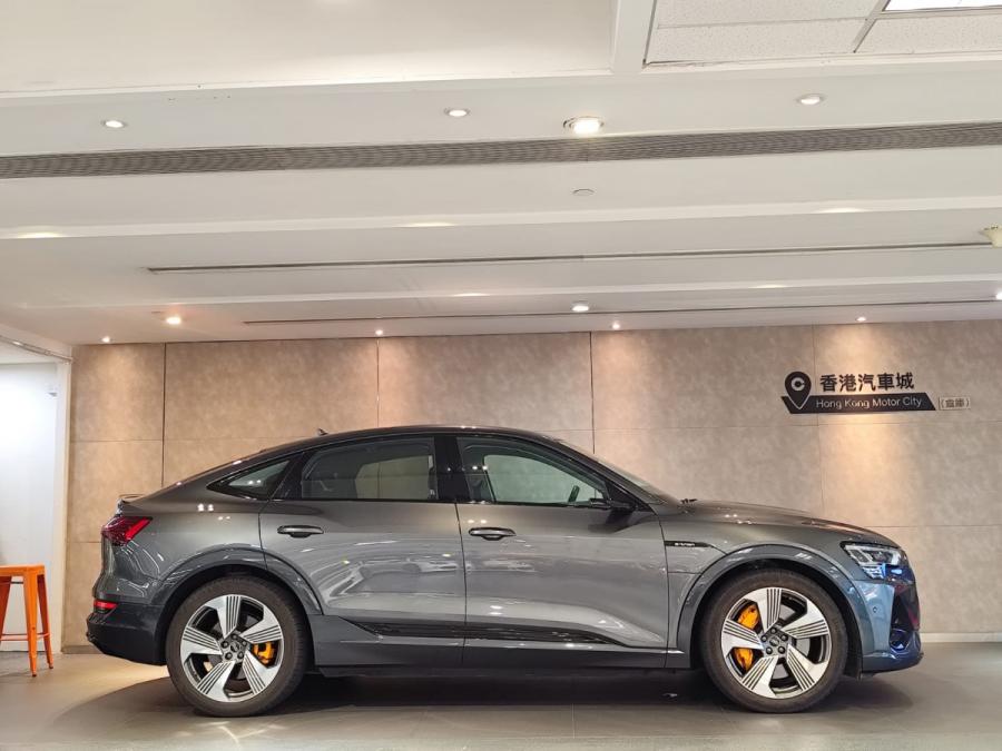 Etron 55 Sportback S-line - Image 3