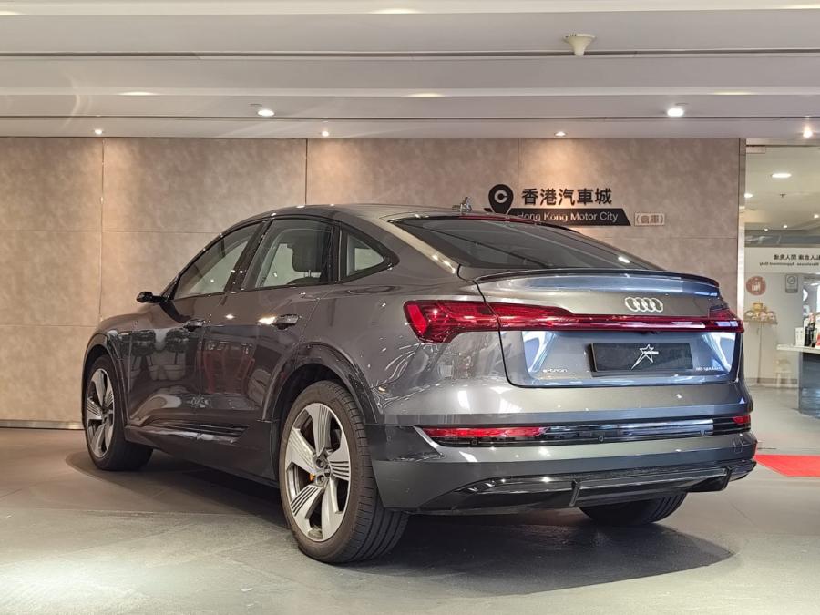 Etron 55 Sportback S-line - Image 2