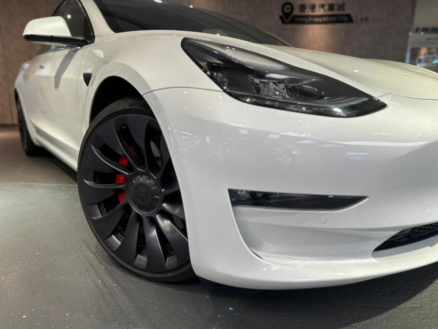 MODEL 3 PERFORMANCE DUAL MOTOR - Image 5