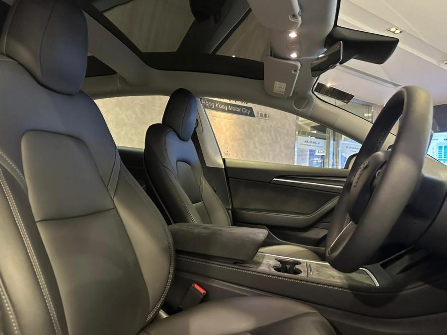 MODEL 3 PERFORMANCE DUAL MOTOR - Image 12