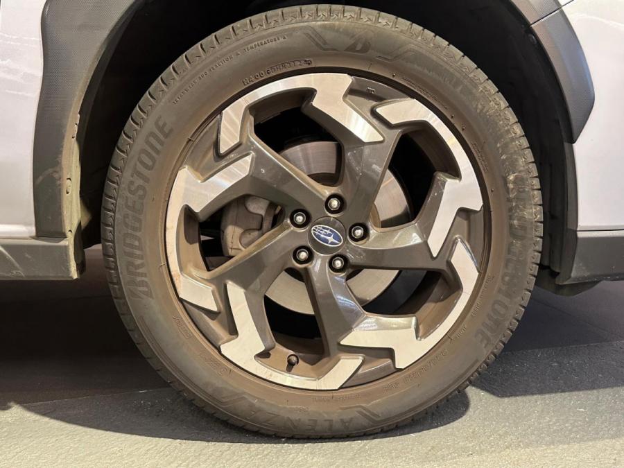 XV 2.0I -S EYESIGHT AWD CVT - Image 9