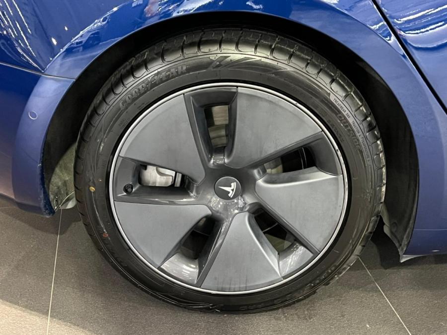 Model 3 SR Plus - Image 5