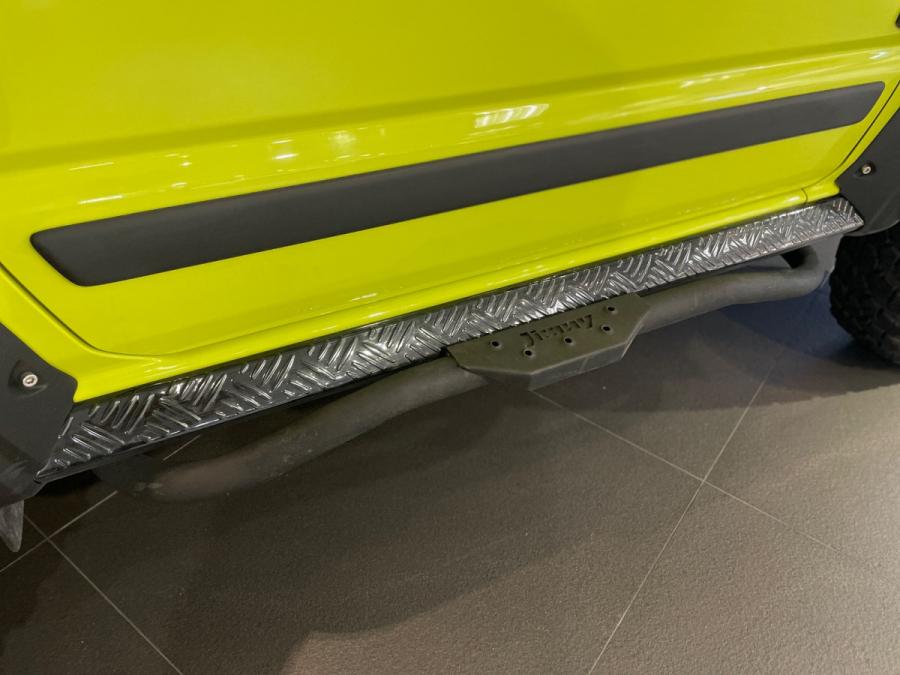 Jimny 1.5 (MT) - Image 4