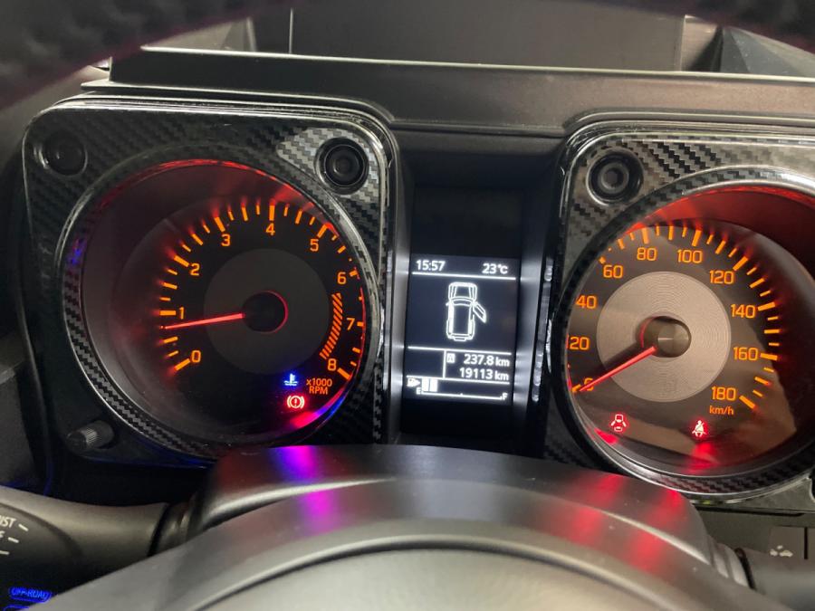 Jimny 1.5 (MT) - Image 10