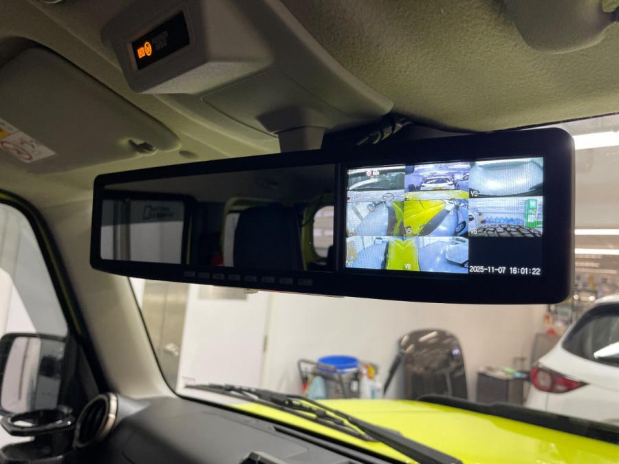 Jimny 1.5 (MT) - Image 11