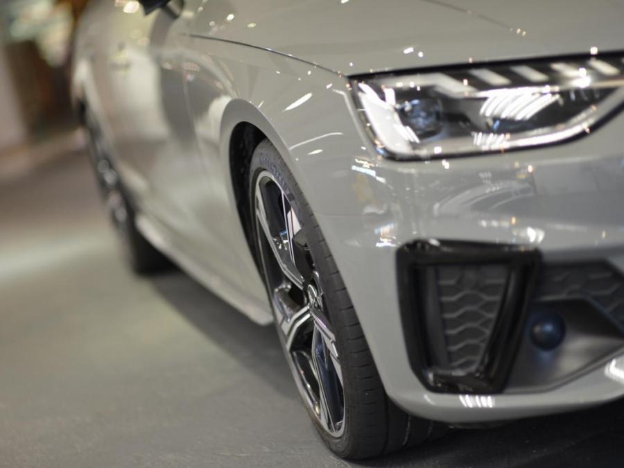 A4 Avant 40TFSI quattro S~LINE - Image 22