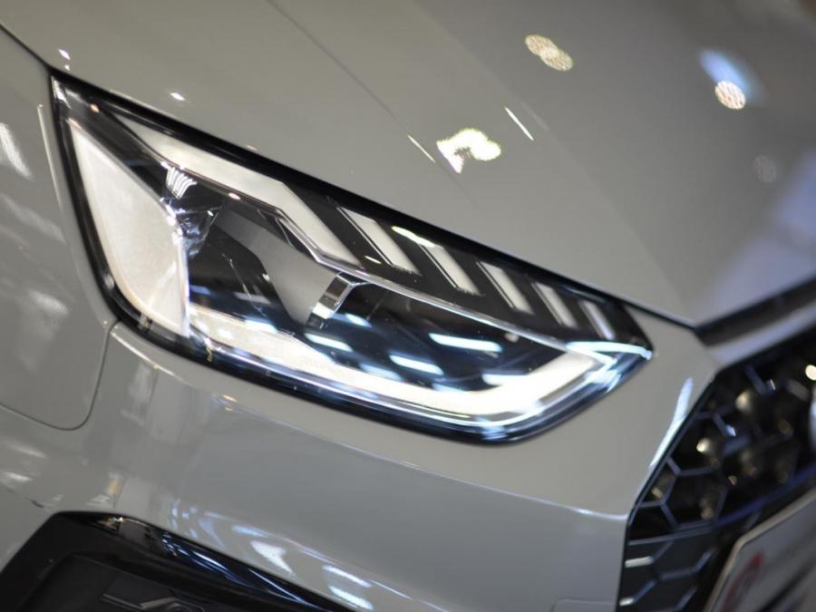 A4 Avant 40TFSI quattro S~LINE - Image 17