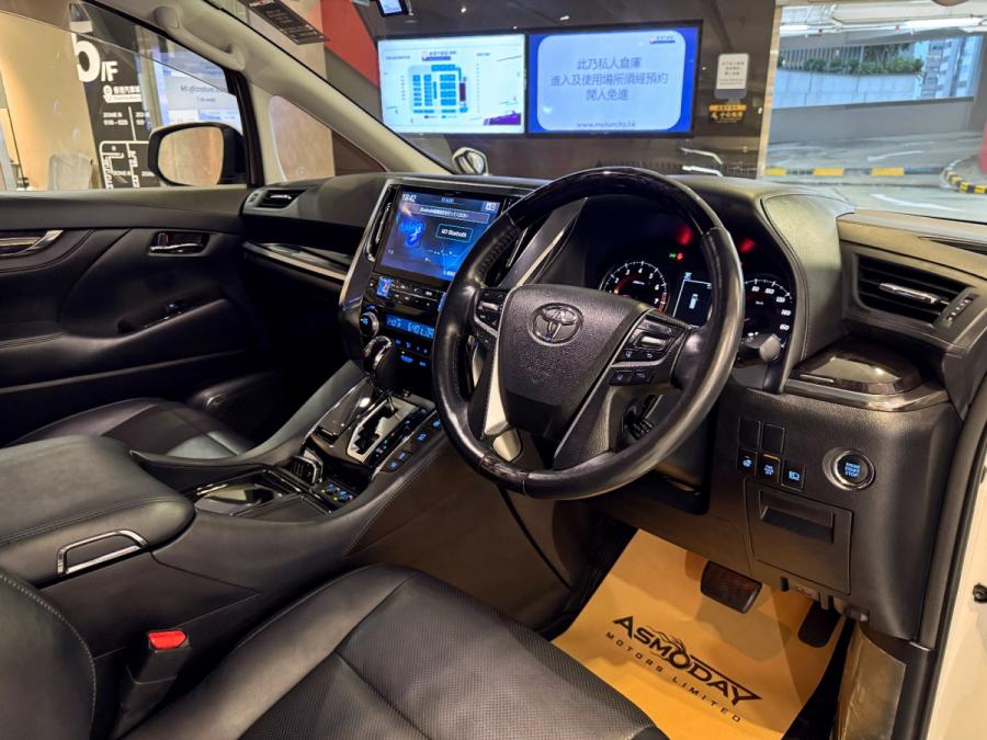 Alphard 2.5 Hybrid Modellista - Image 4