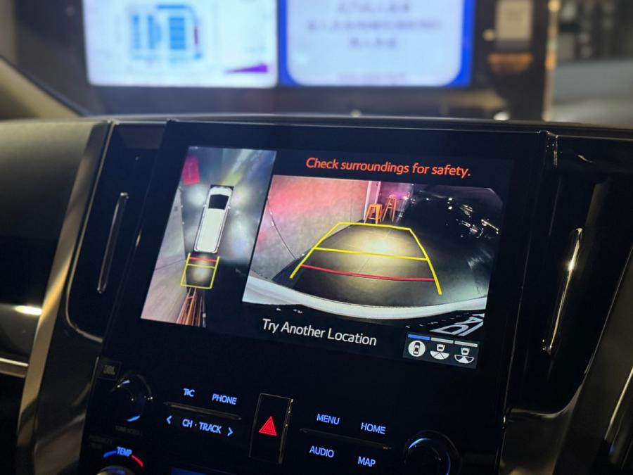 Alphard 2.5 Hybrid Modellista - Image 10