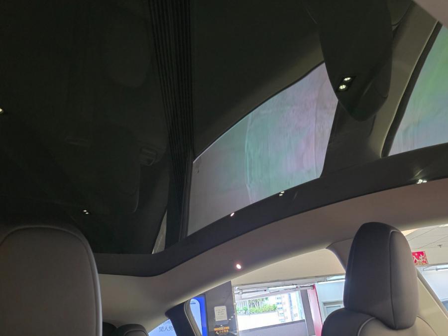 MODEL Y LONG RANGE - Image 7