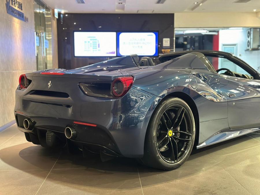 488 SPIDER SS - Image 4