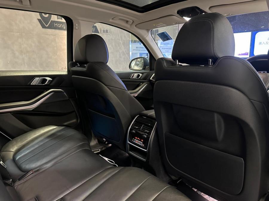 X5  4.0i X Drive 七座 - Image 6