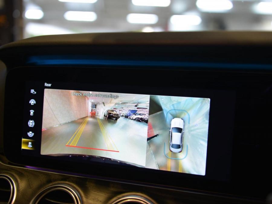 E200 AMG FACELIFT - Image 22