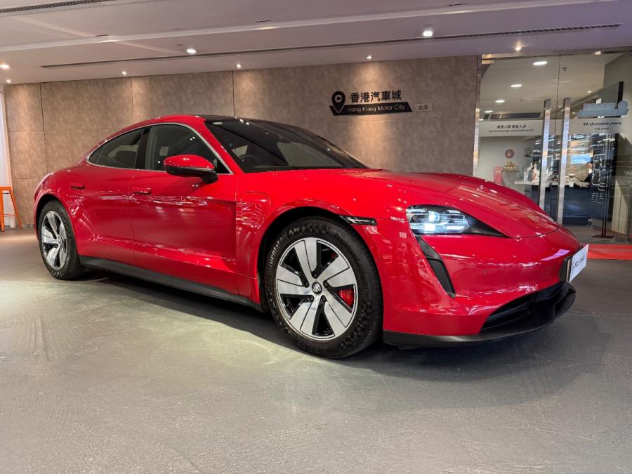 Taycan 4S - Image 20