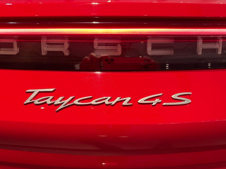 Taycan 4S - Image 16