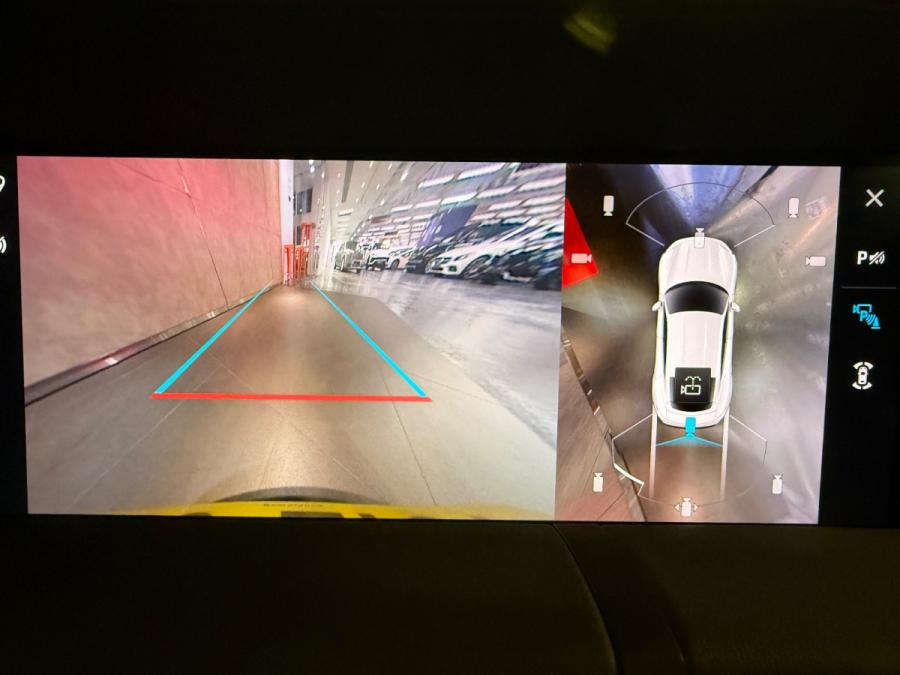 Taycan 4S - Image 21