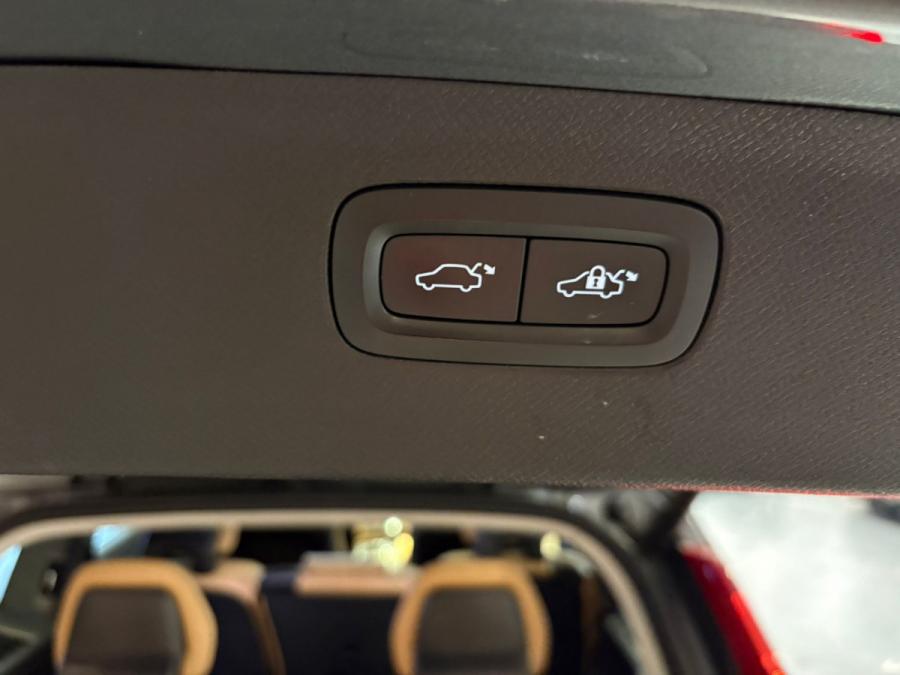 XC90 T5 Momentum - Image 6