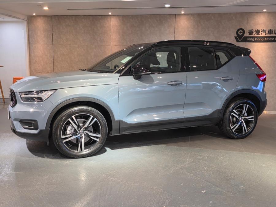 XC40 T5 R-DESIGN - Image 2