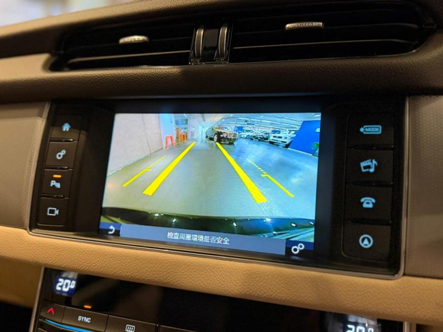 XF 35T PRESTIGE - Image 5