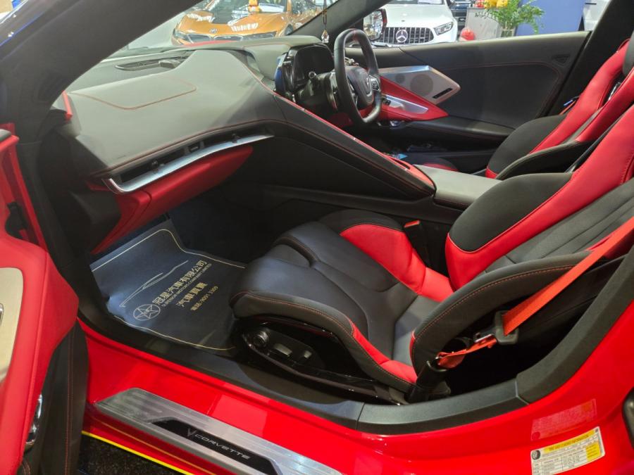 CORVETTE C8 CONVERTIBLE - Image 7