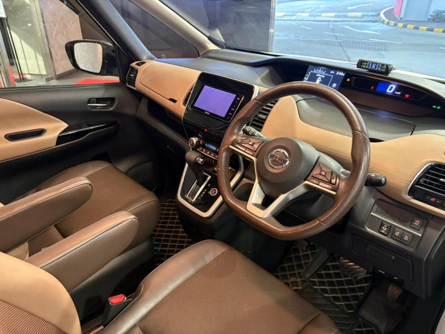 Serena Highway Star VIP - Image 3