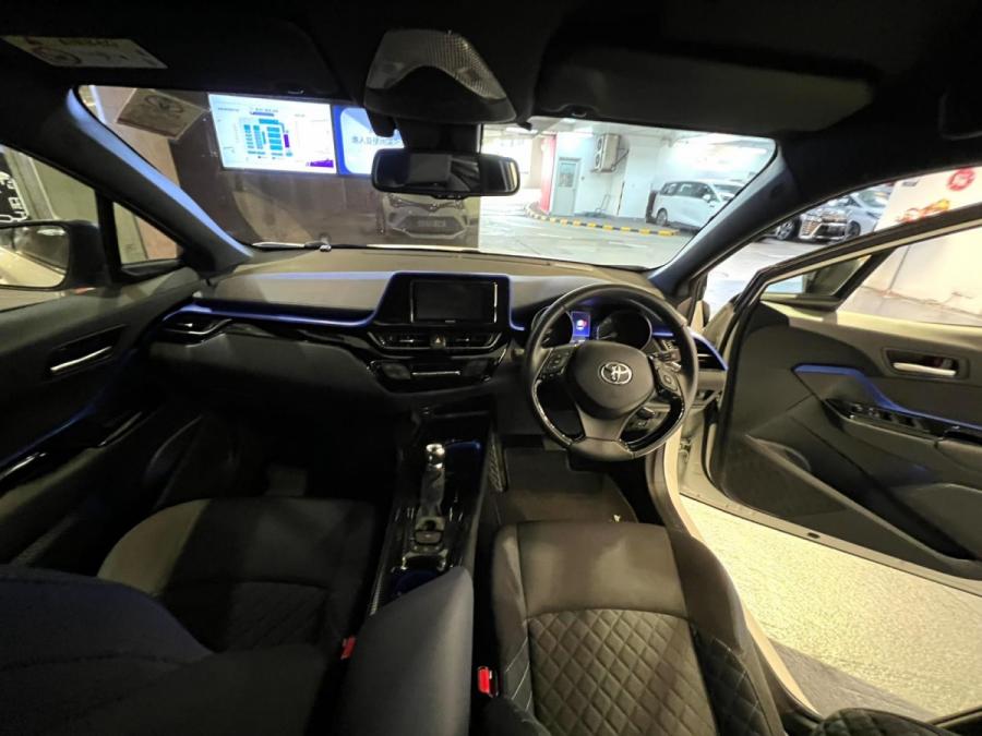 C-HR Hybrid - Image 3