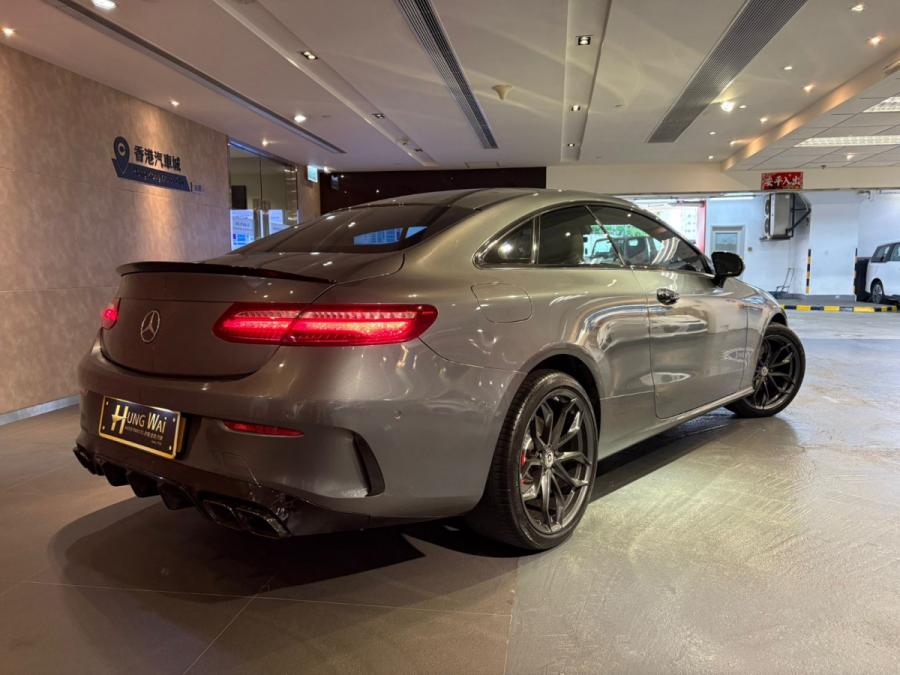 E300 Coupe AMG - Image 2