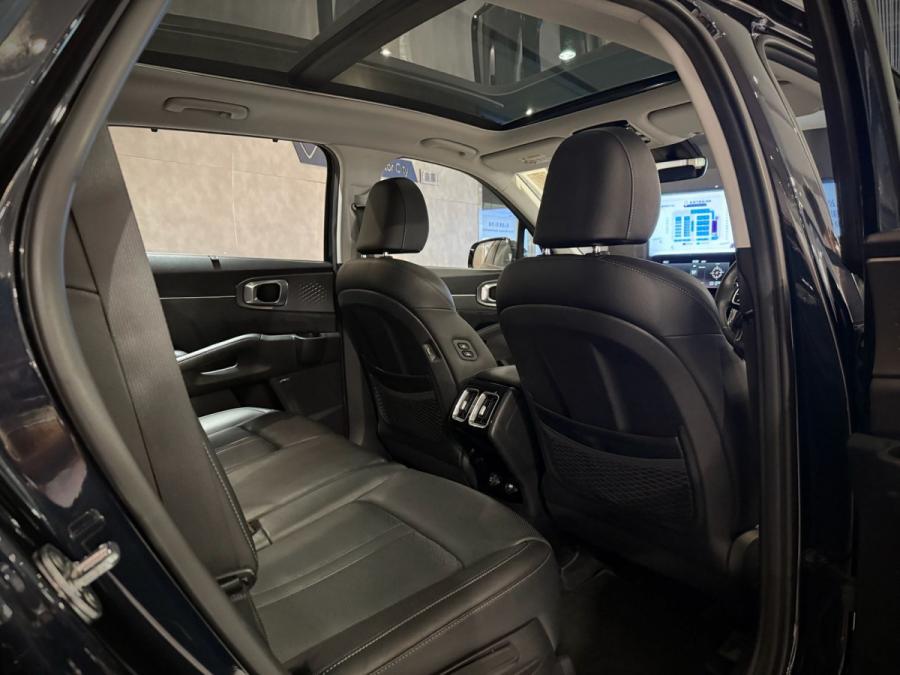 SORENTO GT - Image 12