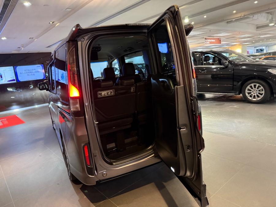 STEPWGN HYBRID GEX RP5 - Image 5