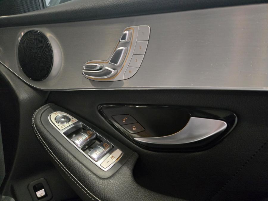 GLC250 4MATIC - Image 11